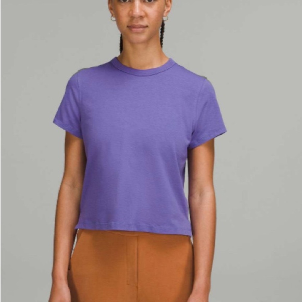 ISO: Classic-Fit Cotton-Blend T-shirt in Charged Indigo (sizes 8,10,or 12)
